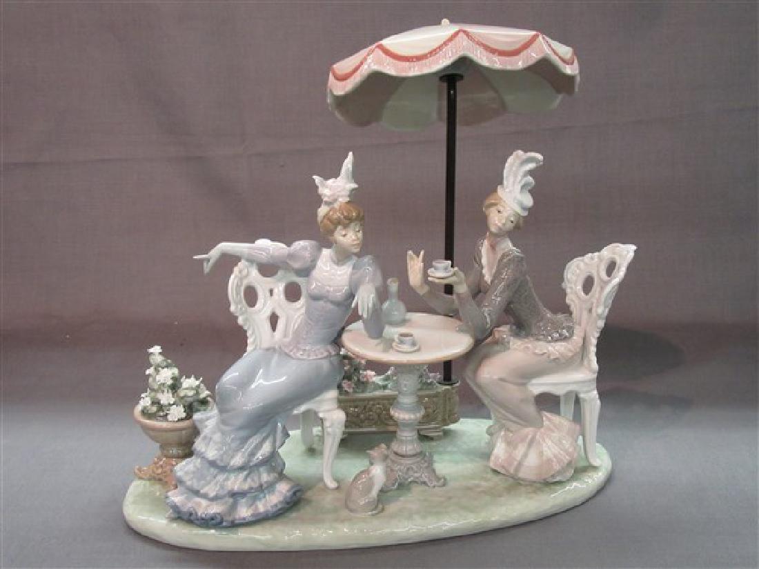 Lladro 1511 "Porcelain Cafe de Paris" Ladies Having Tea (1 of 5)