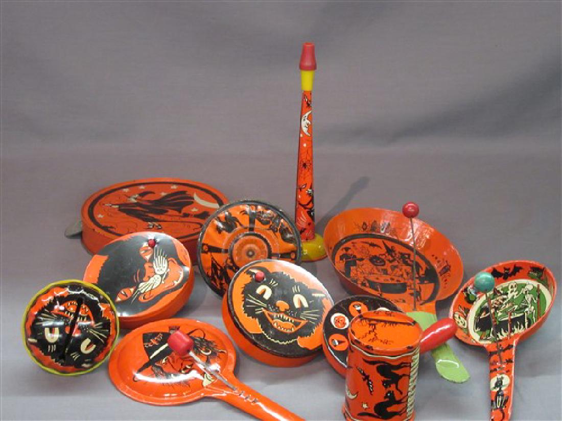 Twelve (12) Vintage Halloween Noise Makers (1 of 7)