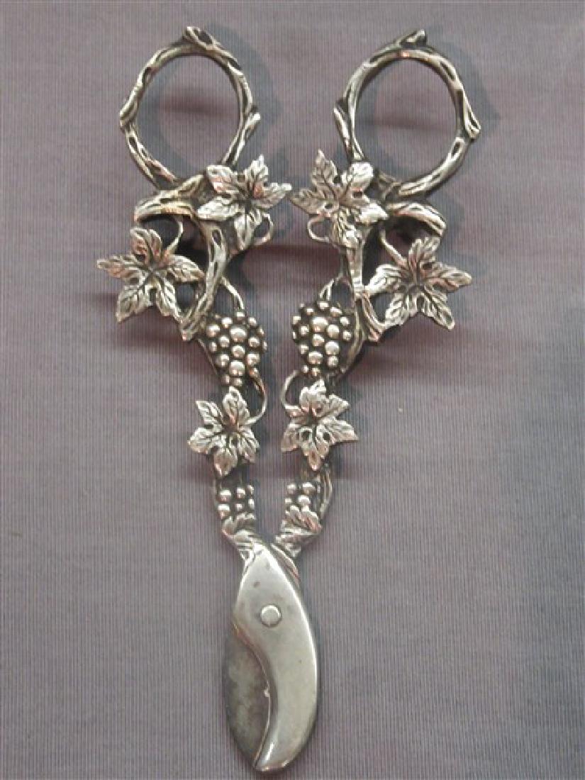 835 Silver Ornate Antique Grape Shears (1 of 4)