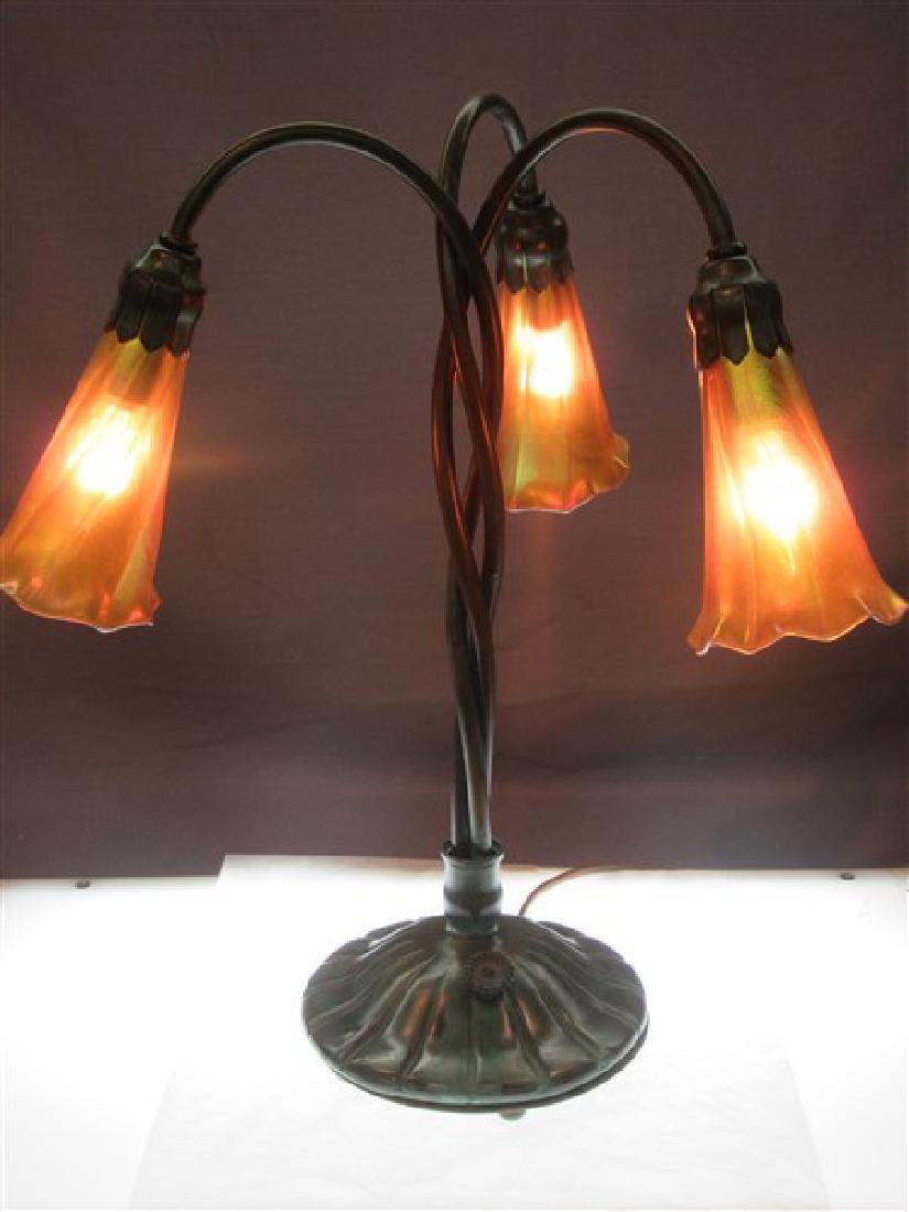 Lundburg Studios Three Light  Lily Lamp (1 of 6)