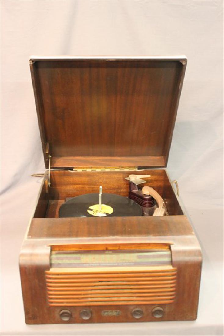 ECA Art Deco Radio Turntable (1 of 5)