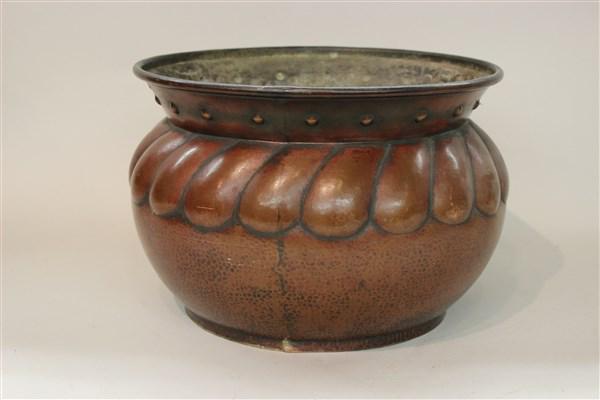 Antique Copper Planter (1 of 4)