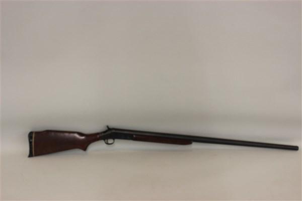 Harrington And Richards 10ga Shot Gun: Harrington and Richards 10 gauge shot gun MO 176 Single, Turkey gun. Dimensions: 52" Length