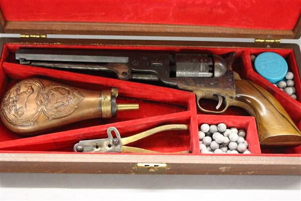 Colt Revolver Replica: A 20th century Colt Revolver replica gun. Black powder with case and reloading accessories.