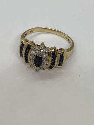 10k Gold Diamond And Sapphire Ring (1 of 3)