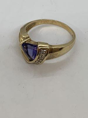 10k Diamond And Tanzanite Ring (1 of 3)