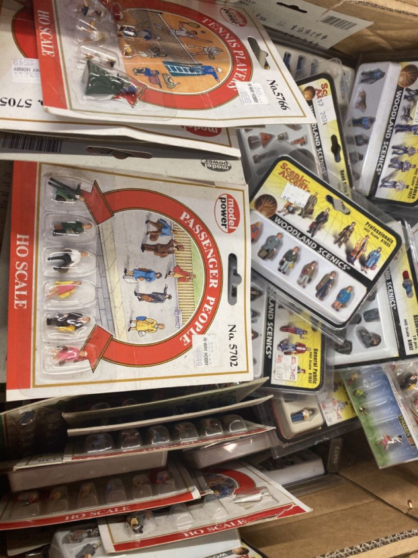 HO AND N Train Model People Over 70+ Packages: Scenic Accents, Model Power and Faller HO and N Scale model train packages of people, animals etc. Large lot, over 70 packages total.