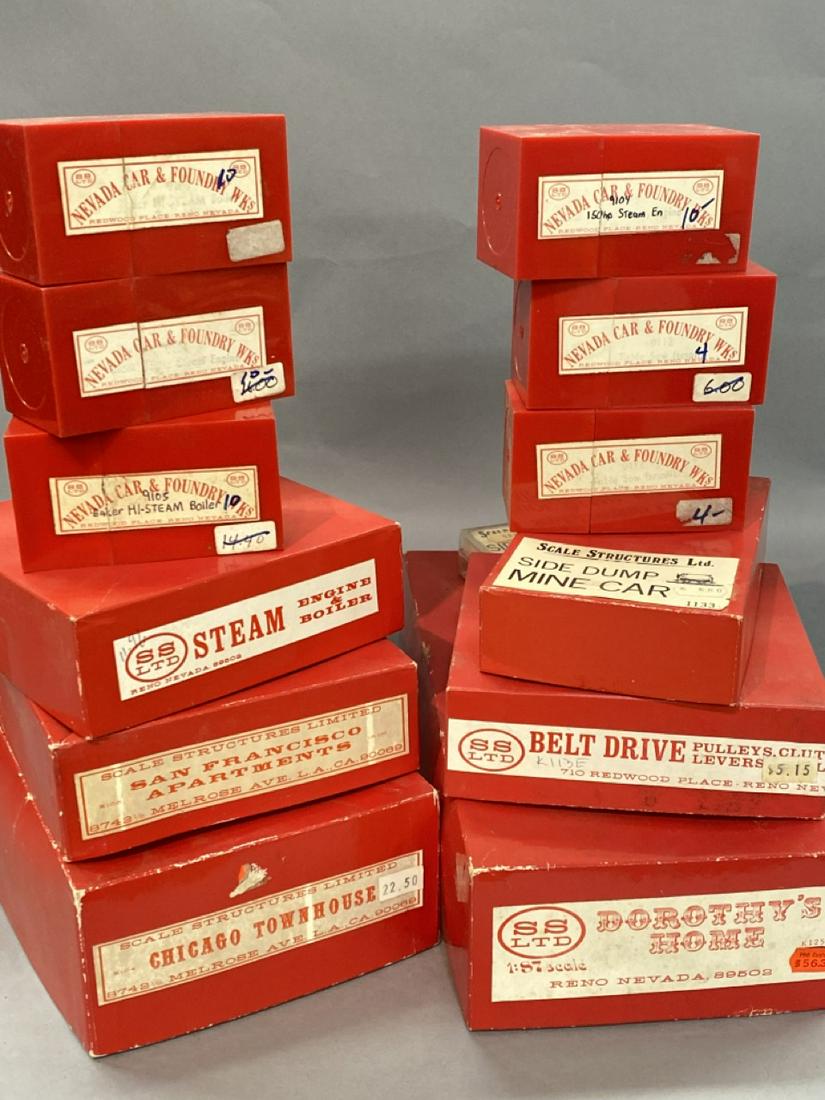 Scale Structures Redwood Pl., Reno, NV HO scale: Scale Structures Limited Metal HO Train model sets. Redwood Place, Reno, NV. Boxed and unused.