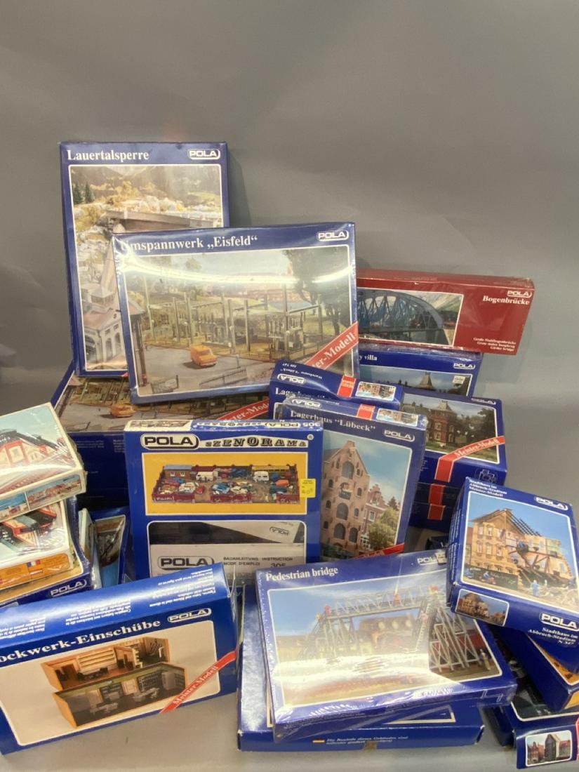 Twenty-Nine Pola German HO Scale Models: Tewnty-nine piece Pola HO Scale models. Made in Germany. New/Old Stock. Please note all model lots are undone however boxes may show wear and tear, rips or discoloration. Please see photograph preview