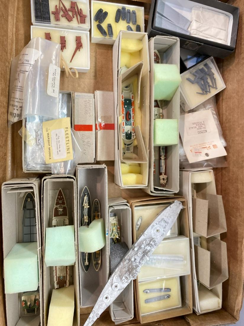 German Precision Ship Models Lot: German precision ship models and accessories, 20 Pieces.