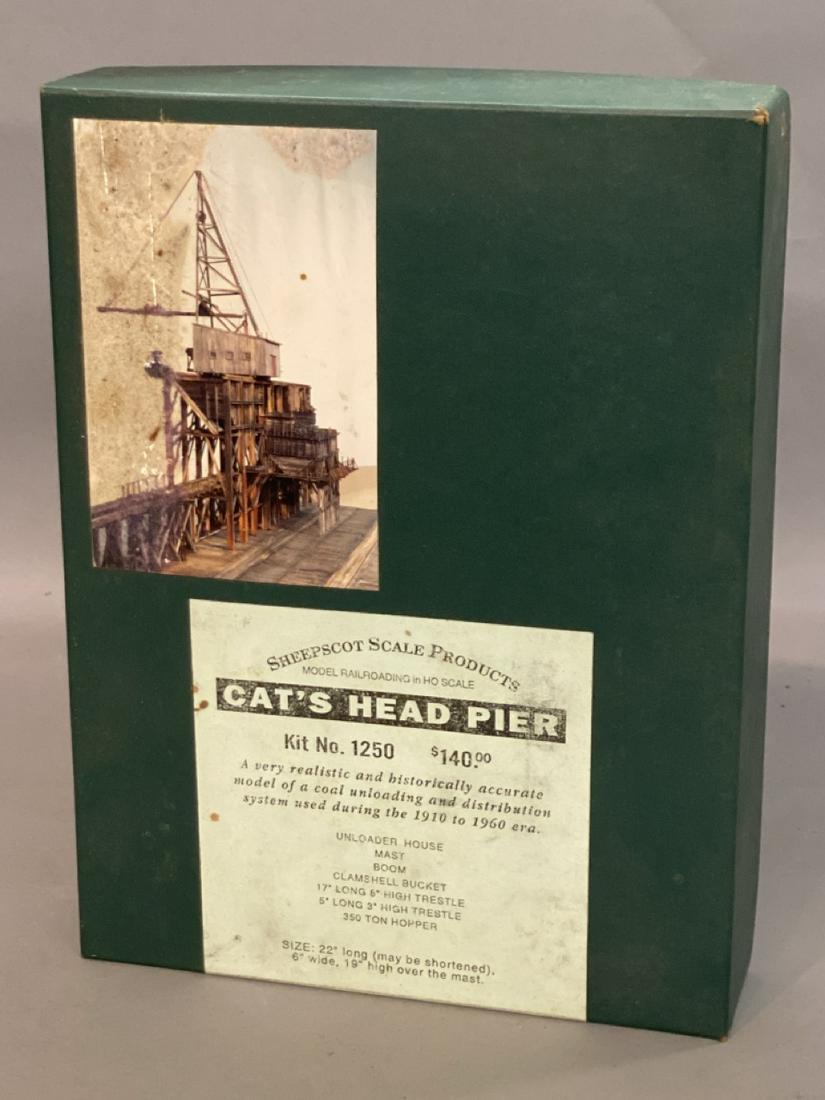 Sheepscot Scale Products Cat’s Head Pier Kit: Sheepscot Scale Products Cat’s Head Pier Kit number 1250 Outer boxed soiled. Please see photograph preview.