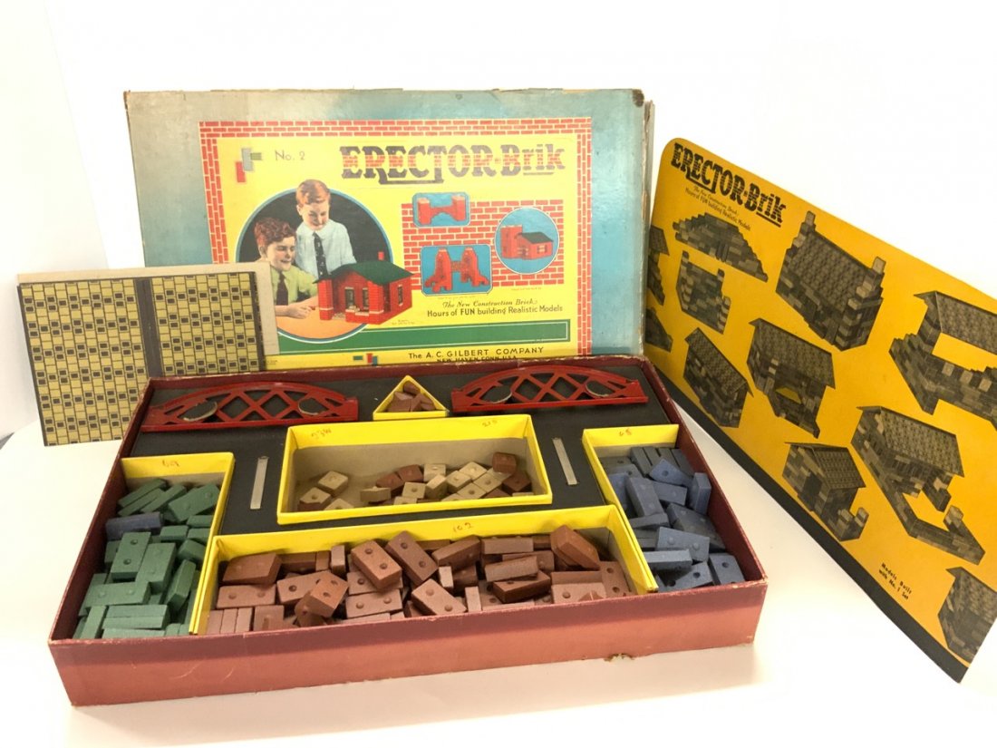 Erector Set BRIK Play Set by A.C. Gilbert: Erector Brik Play Set by A.C. Gilbert & Company New Haven CT. Brick playset number 219 in original box. Appearing complete. One side flap missing on box.