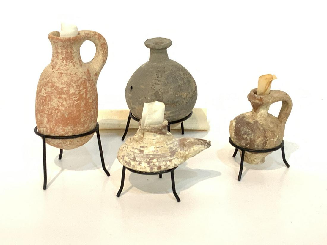 Ancient Mid-Estate Pottery Vessels (1 of 4)