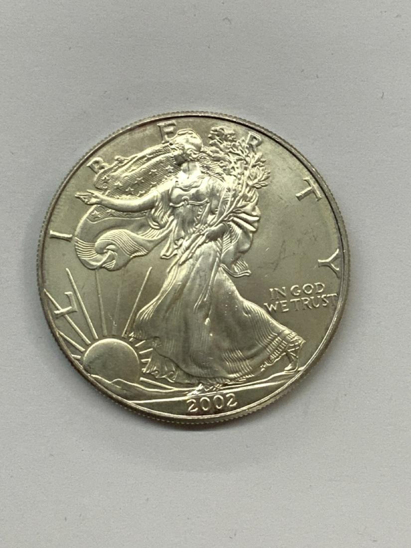 2002 $1 American Silver Eagle Dollar (1 of 2)