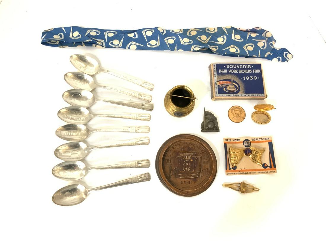 Collection of Vintage New York’s World Fair of 1939 (1 of 5)