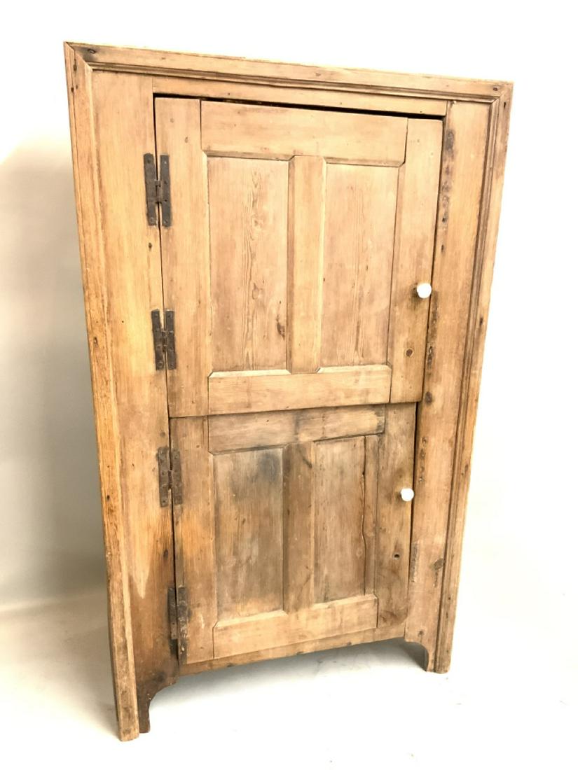 Primitive Hudson Valley American Two (2) Door Cupboard (1 of 8)