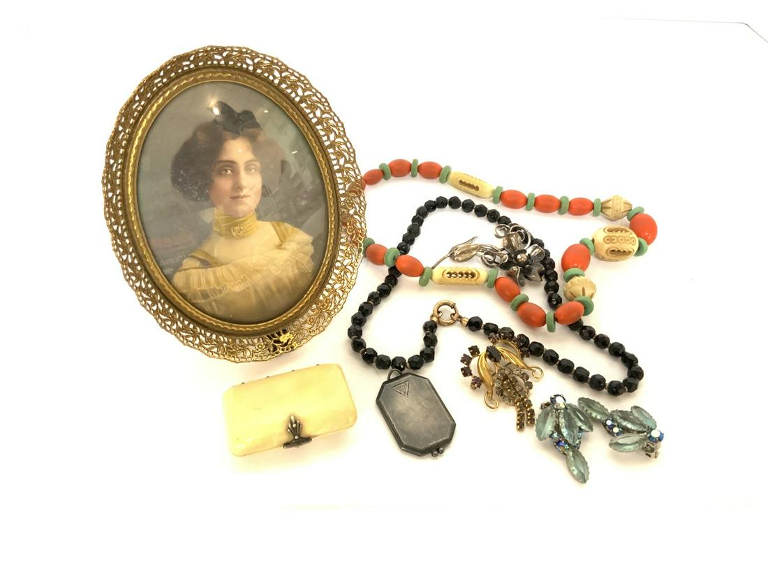 Estate Antique And Vintage Jewelry Lot (1 of 4)