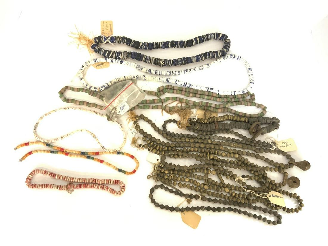 Lot of vintage African trade beads (15) (1 of 4)