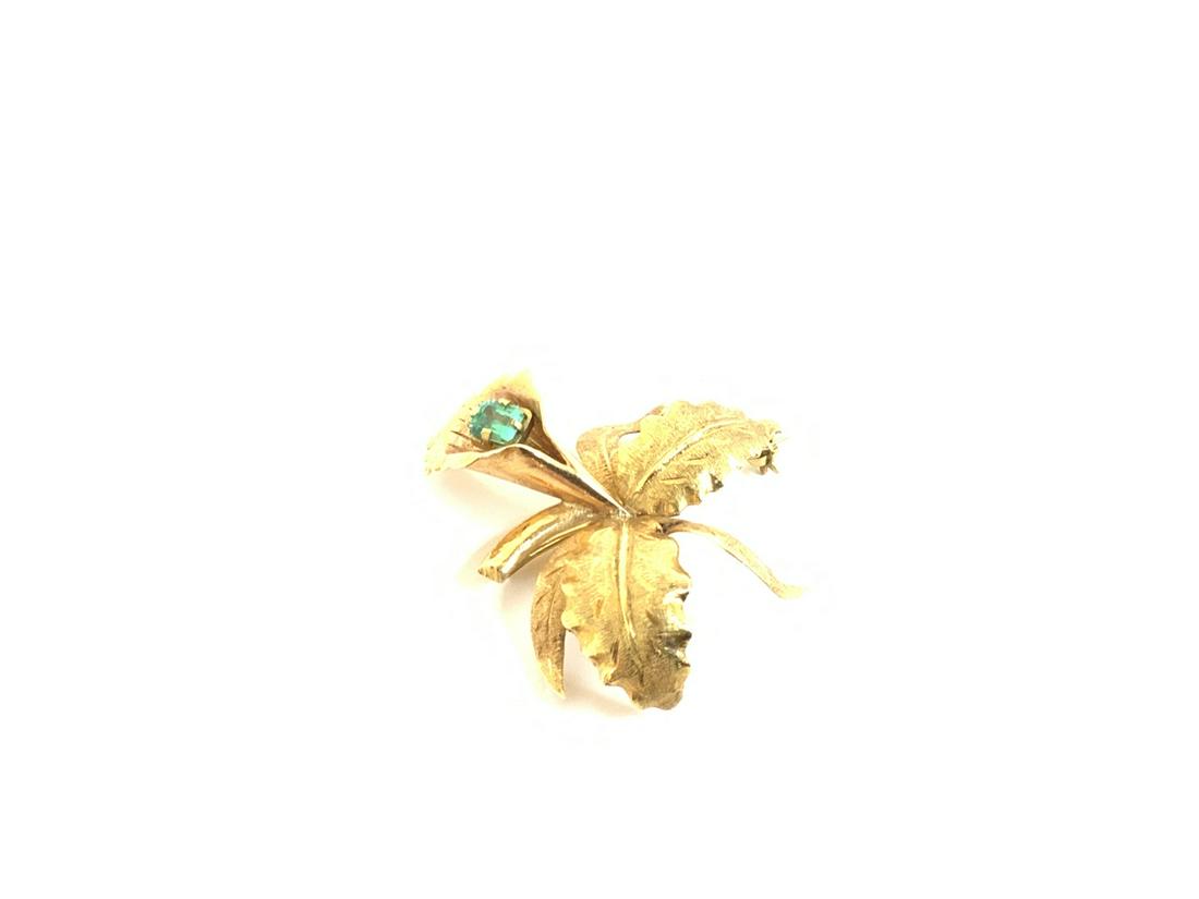 18k Gold Flower Brooch/ Pin With Emerald (1 of 4)