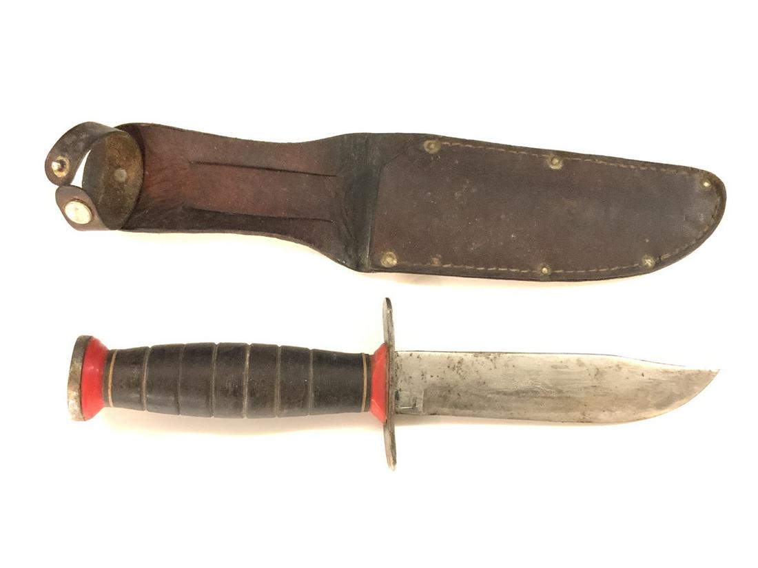 Schrade Walden, Fixed Blade Hunting Knife: Schrade Walden fixed blade hunting knife with sheath. Dimensions: 5” Blade