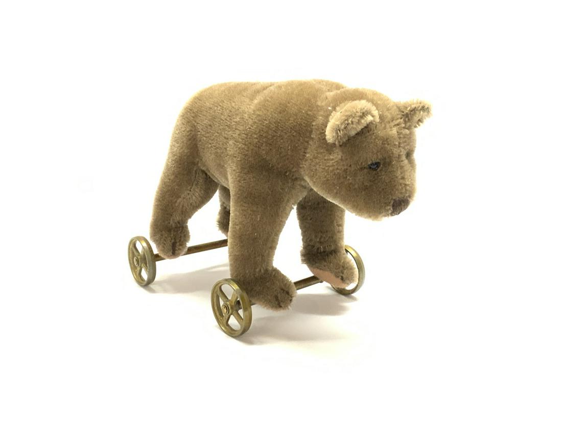 Steiff Pull Toy Bear On Wheels (1 of 6)