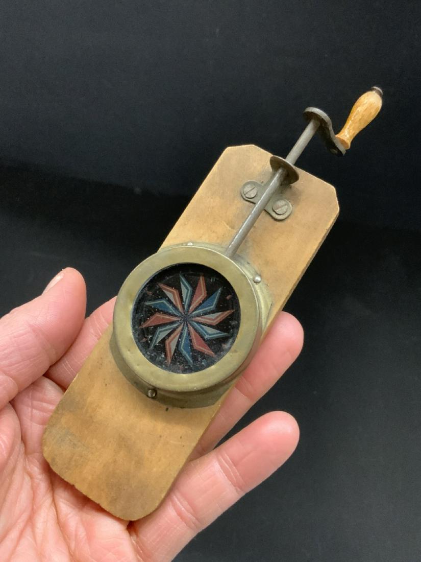 Antique Desktop or Pocket Kaleidoscope (1 of 4)