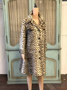 Vintage Mohair Leopard Print Coat: A fine vintage mohair and satin lined leopard print coat. Very fine on diction. One button missing. Size M-L. Dimensions: 22" arm length, 39" L from shoulder,