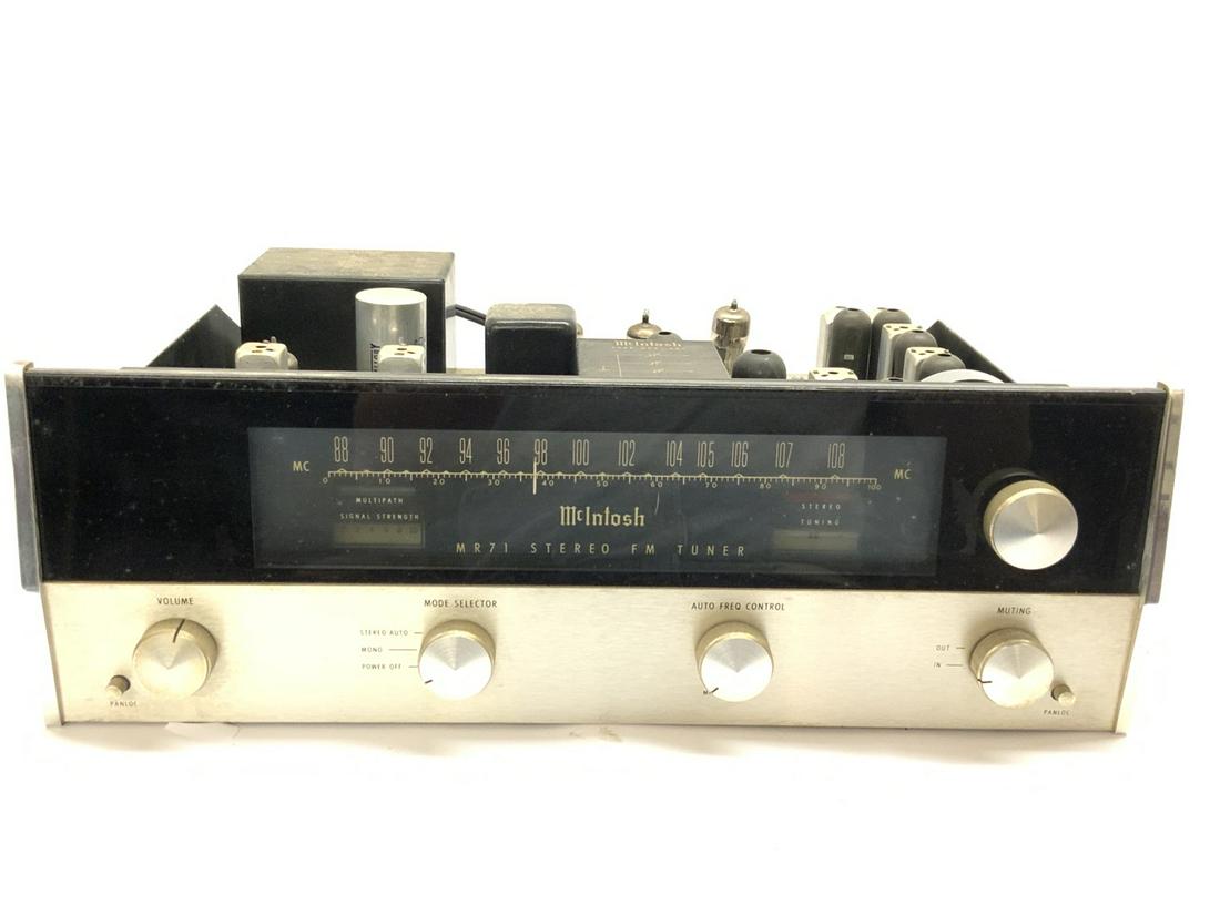 McIntosh Model MR71 FM Stereophonic Tuner: McIntosh Model MR71 FM Stereophonic Tuner Stereo does turn on Sold As Is. Serial #: 65B19 Dimension: 5 1/2” x 16” x 13 1/2”