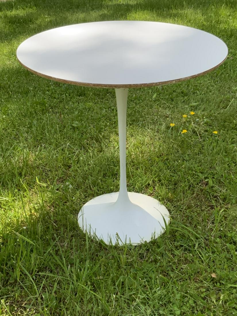 Knoll Associates, Tulip Table: White tulip side table with wood top. Knoll Associates, Madison Ave. New York Linen label attached. Dimensions: 20 1/2” x 20”