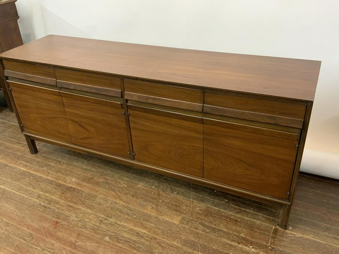 Mid Century Modern Design Credenza Cabinet: Mid Century Modern Design Credenza Cabinet. Dimensions: 30" by 72” x 19”