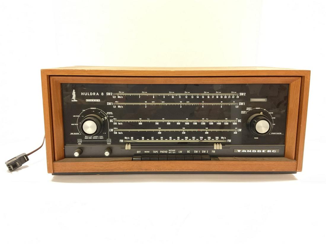Tandberg Huldra 8 Stereo Receiver: Tandberg Huldra 8 Stereo Receiver Norwegian broadcast receiver Model year: 1965 Original paperwork included