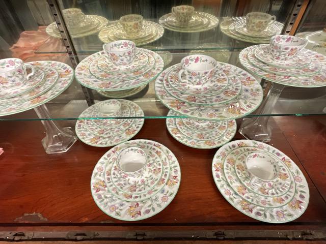 Minton Haddon Hall Service for Eight: Minton Haddon Hall Porcelain Dinner Service For Eight. Unused.