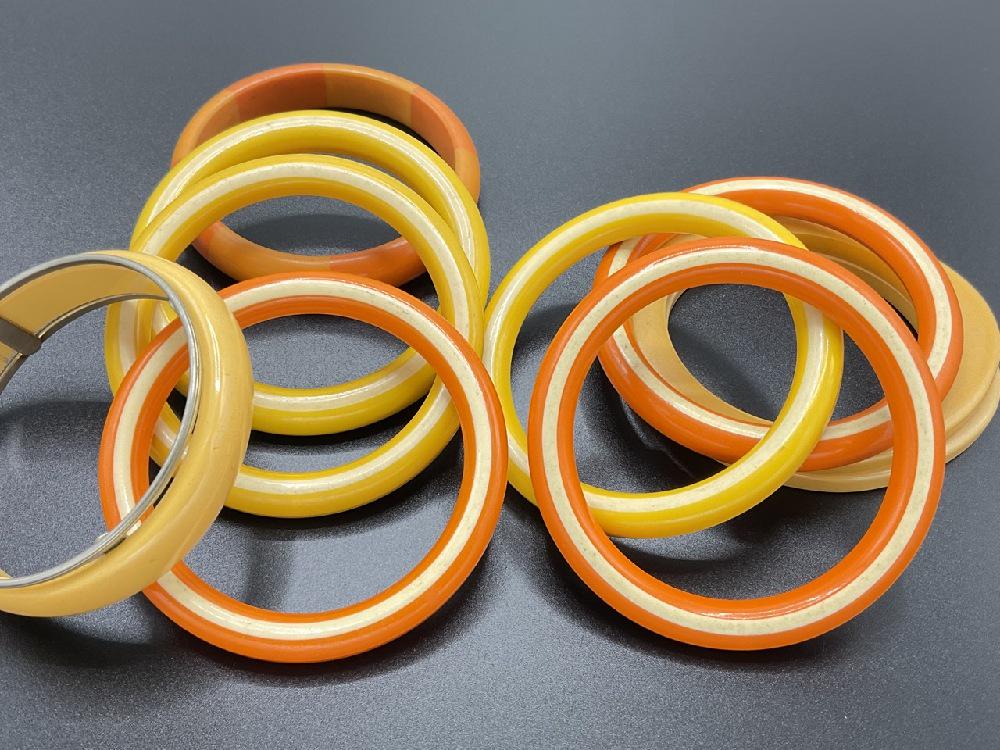 Ten (10) Bakelite Bangle Bracelets Orange Cream and Yellow Color (1 of 5)