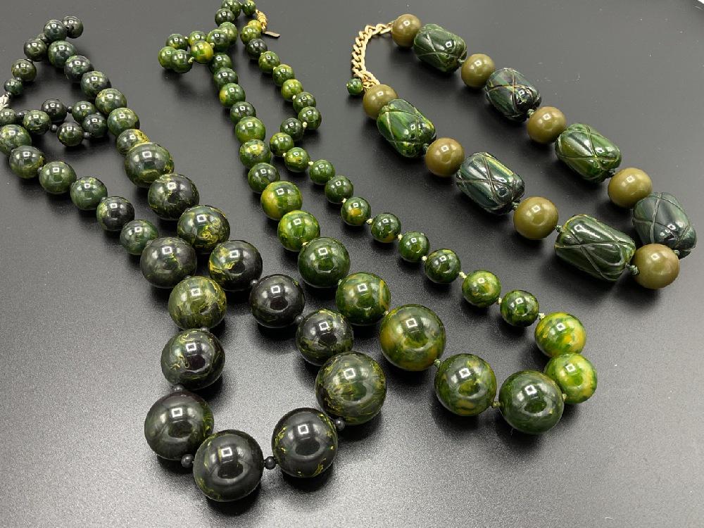 Three (3) Vintage Green Bakelite Necklaces (1 of 6)