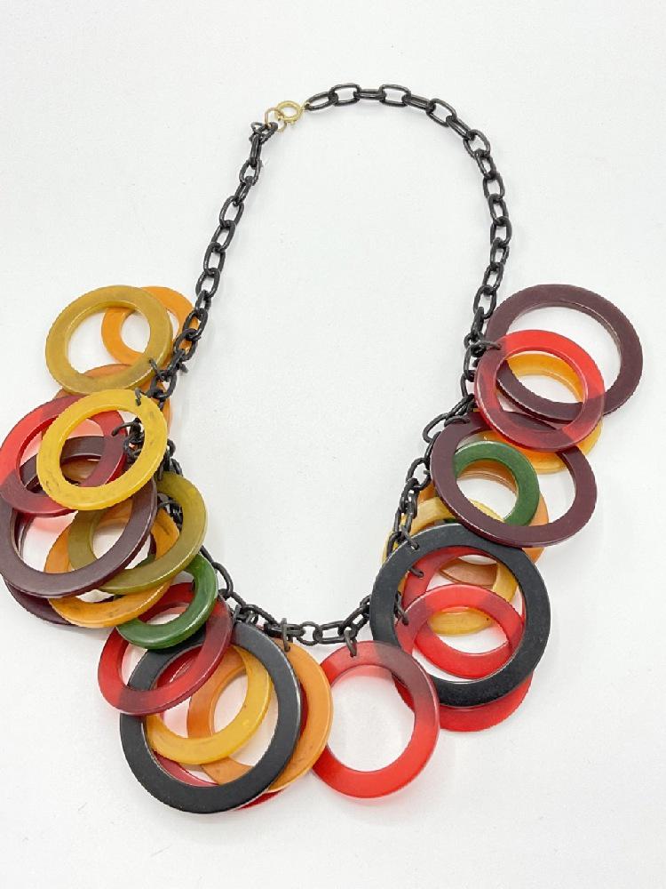 Vintage Bakelite Dangling Hoops/Circles Necklace (1 of 4)