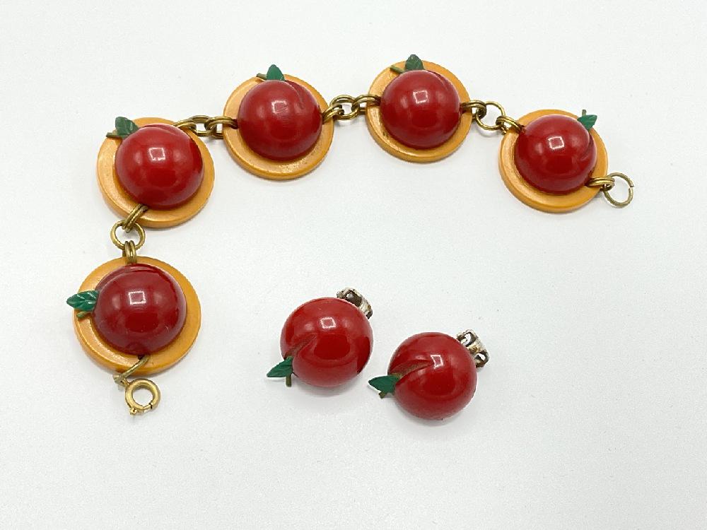 Carved Bakelite Cherries Bracelet And Earrings (1 of 4)
