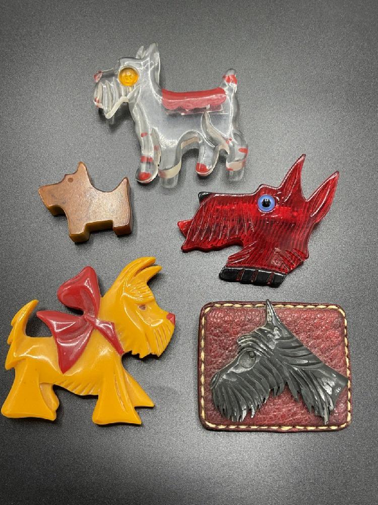 Five (5) Vintage Bakelite Scotty Dog Pieces (1 of 3)