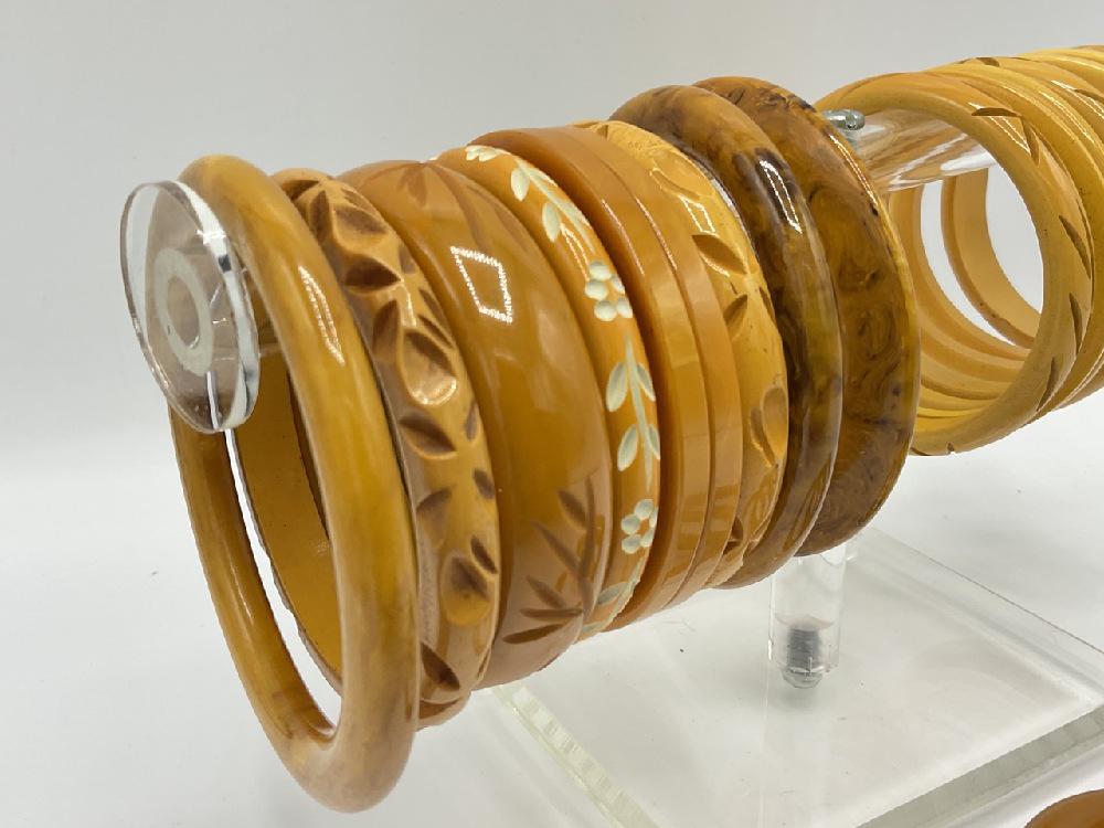 Nineteen (19) Vintage Bakelite Bangle Bracelets (1 of 3)
