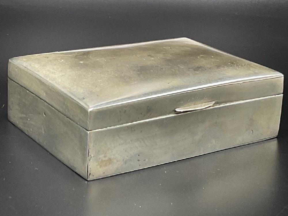 Sterling Silver Engraved Carolyn Wood Lined Cigarette Box (1 of 12)