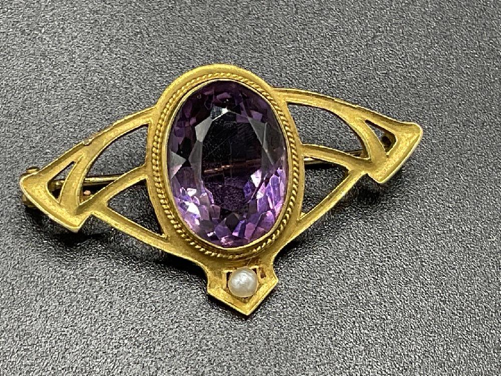 14K Art Nouveau Amethyst Gemstone Pin (1 of 5)