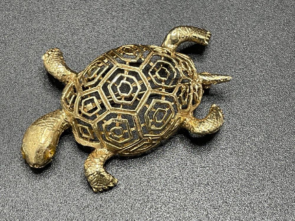 14K y.g. Turtle Brooch/Pin (1 of 4)