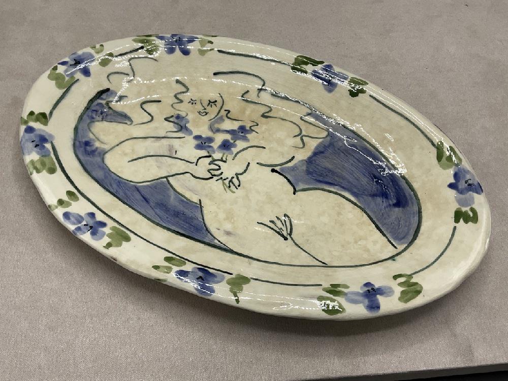 McKee Art Pottery Tray: McKee Art Pottery Dish With Female Nude Full Figured Body. Dimensions: 11 1/2" X 7 1/2"