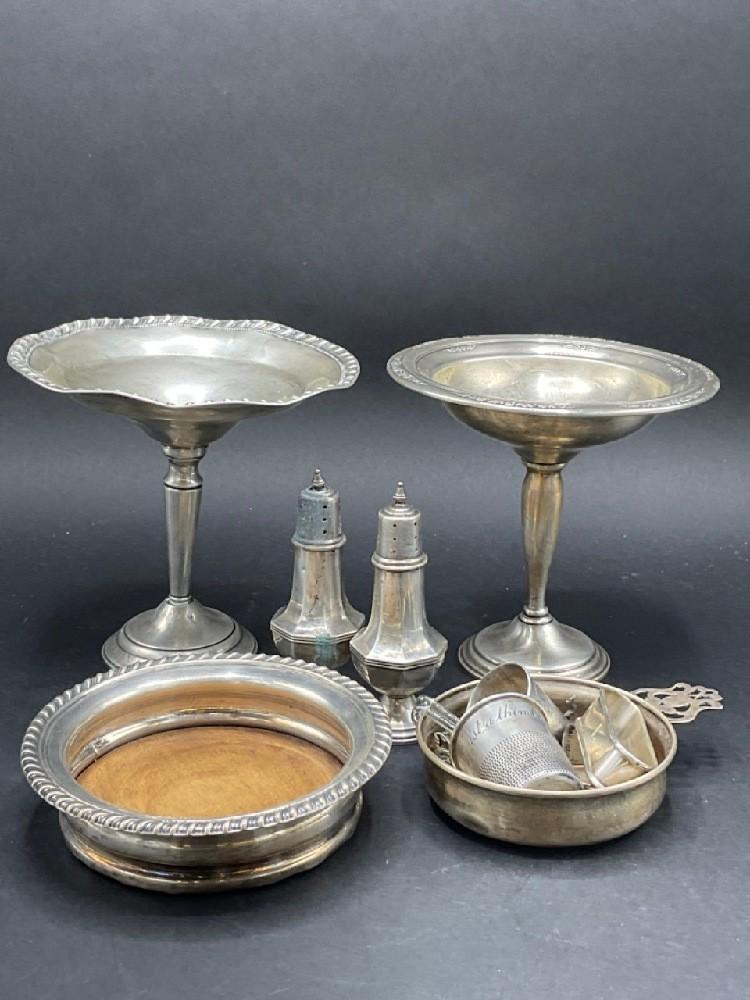 Estate Sterling Silver Group Lot: Compiled estate sterling silver. Wine coaster, weighted bowls, salt and pepper, thimble and hors d'oeuvre pieces. As seen in photograph preview.Total weight: 8.20 troy ounces not including weighted pi