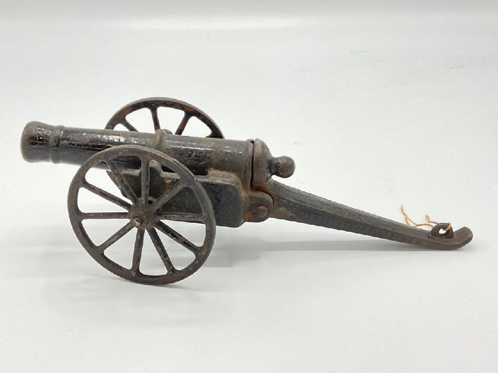 Cast Iron Cannon Pat. 1887 Firecracker Cannon (1 of 6)