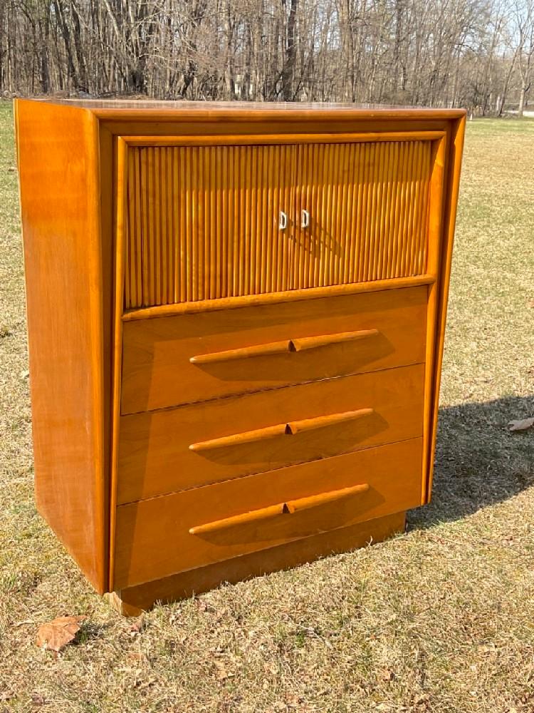 Edmund Spence Bureau (1 of 7)