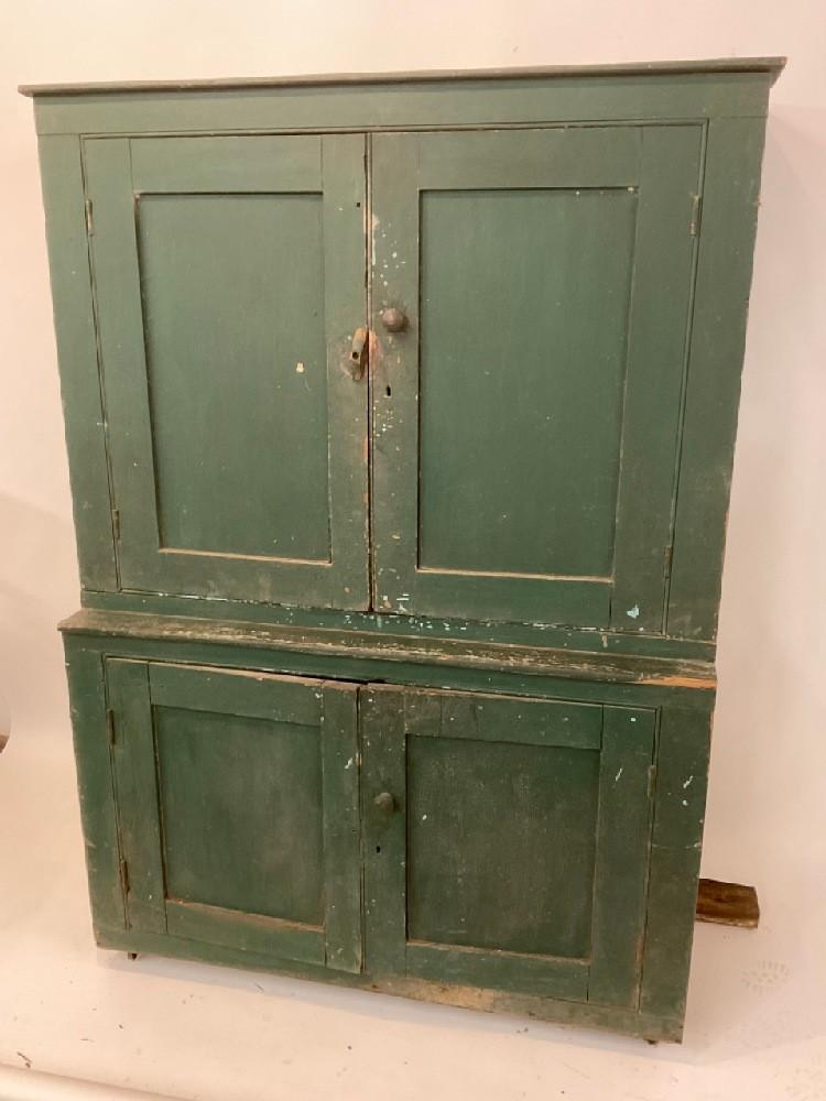 19th c. Hudson Valley Cupboard (1 of 13)
