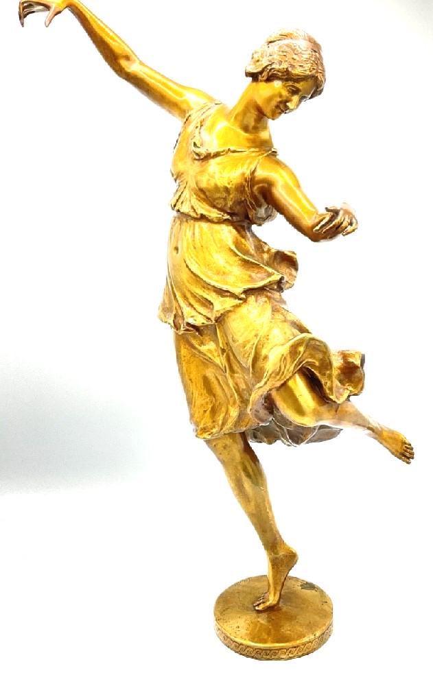 Walter Schott (German,1861-1938) Isadora Duncan: Walter Schott (German, 1861-1938) Titled: Isadora Duncan Foundry Atkien-Gesellschaft Gladenbeck (Berlin 1851-1926) Art Nouveau bronze dancer. Highly detailed with excellent patina. Statue does present
