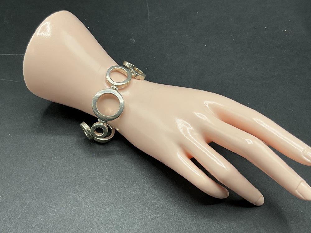 Vintage 950 Sterling Silver Circle Hoop Bracelet (1 of 5)