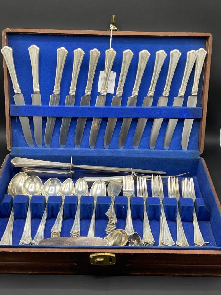Wallace 112 Piece Sterling Silver Flatware Service (1 of 5)