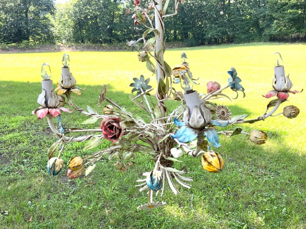 Shabby Chic Hollywood Regency Style Chandelier (1 of 7)